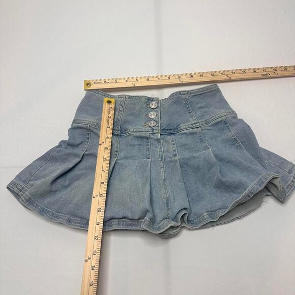 Light Wash Urban Outfitters Women Size Small Pleated Mini Skirt - Picture 3 of 4